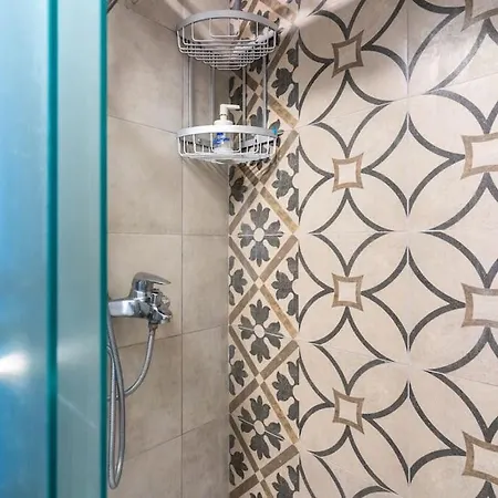 شقة Maryam's 2-br Facing Harbor With Pool لارنكا