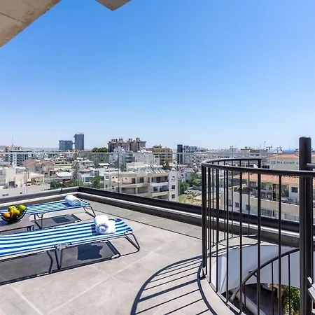 Lejlighed Maryam's 2-br Facing Harbor With Pool